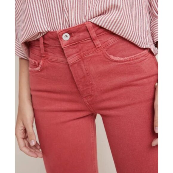 NEW Anthropologie Pilcro Slim Straight High-Rise Distressed Stretch Denim Jeans - Picture 2 of 14